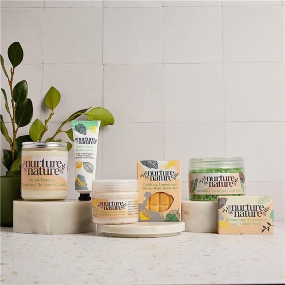 Relax & Uplift | Pamper Spa Gift Basket | Bath Salts, Orange, Soap, Bath Bombs - Picture 3 of 6